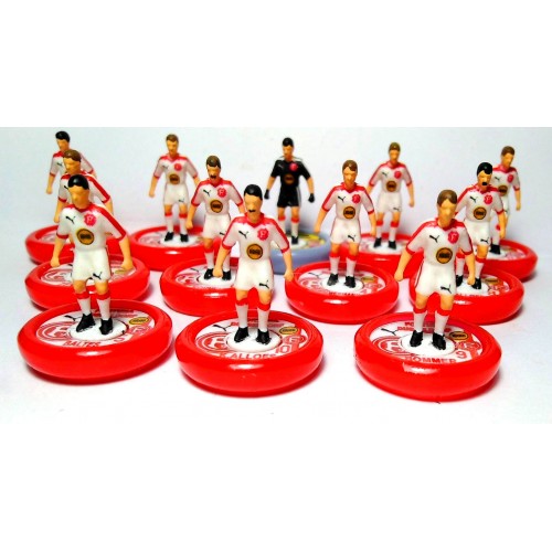 Subbuteo Andrew Table Soccer Fortuna Dusseldorf 1979-1980 on WSB Professional Bases